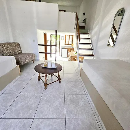 Apartment Erato