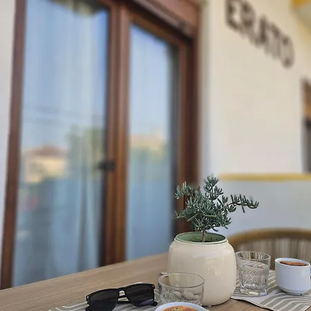 Erato * Kallithea (Chalkidiki)